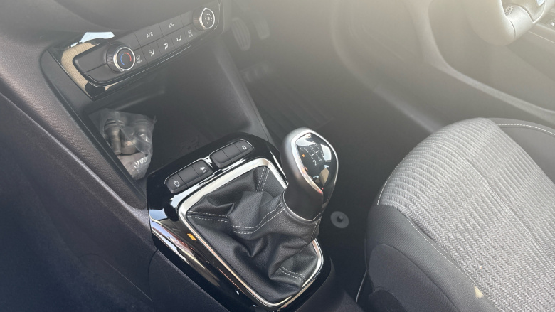 Vauxhall Corsa 1.2 Design 5dr Petrol Hatchback